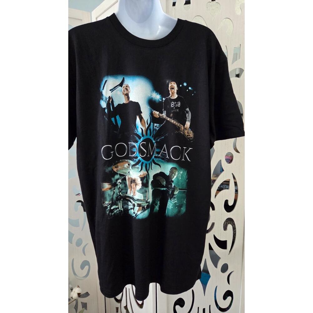Godsmack When Legends Rise World Tour 2019 Tee NWOT Large Band Shirt